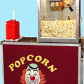 Popcorn uitdelen.